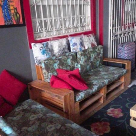 "Le Chat Qui Peche" Hostel A 150 Metros Da Praia De Pajucara Maceio  Ngoại thất bức ảnh