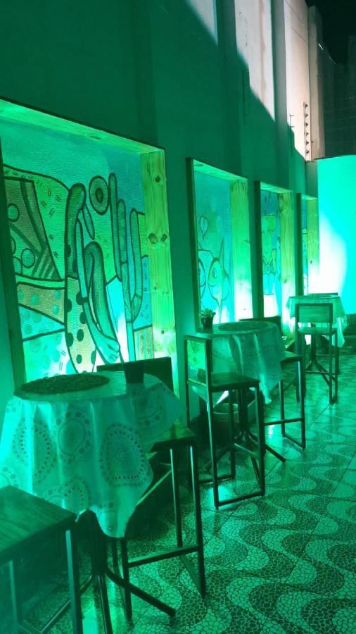 "Le Chat Qui Peche" Hostel A 150 Metros Da Praia De Pajucara Maceio  Ngoại thất bức ảnh